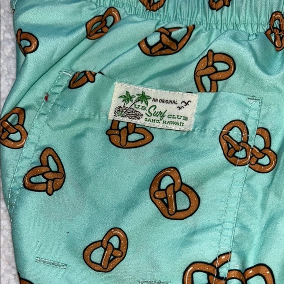 Aqua Pretzel Pattern Men's Swim Trunks - Picture 10 of 11